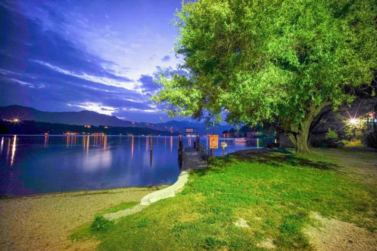 La Baia D'Acquadolce Villa Bolzano Novarese Bagian luar foto